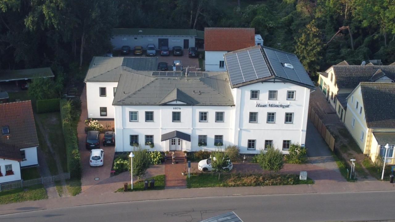 טיסואו Hotel Haus Moenchgut מראה חיצוני תמונה